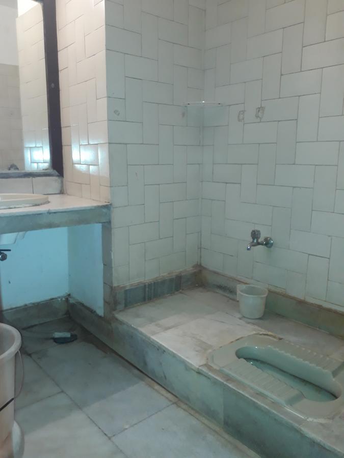 Standard Hotel And Resturant Σριναγκάρ Εξωτερικό φωτογραφία
